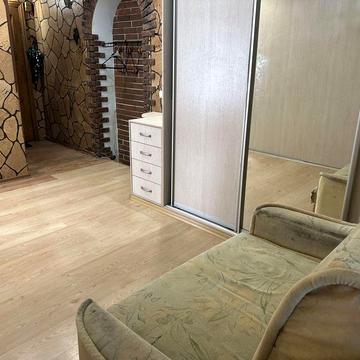 Центр район перехрестя Шевченка Сінна 1 кімнатна