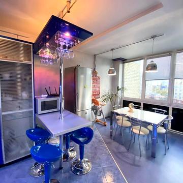 Микільсько-Слобідська вул., 4-В