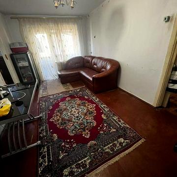 Продаю 3к/кв пр.Богоявоенский ( Универсам) 2/5,57/40/6,26000