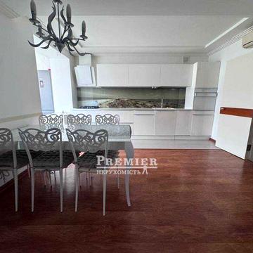 Продам пентхаус з авторським ремонтом