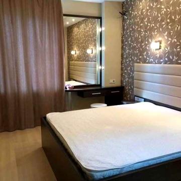 Оренда 2-кімнатної квартири в центрі, район Троїцького ринку