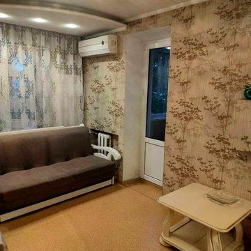 Продам 2-кімнатну квартиру ремонт вул. С.Бандери