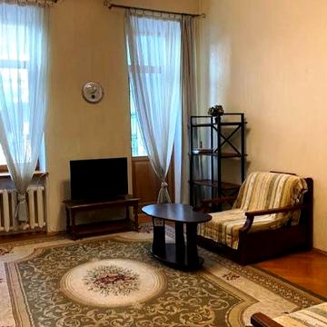 Михайлівська вул., 18-А