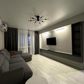 Двокімнатна квартира на Дарницькій площі