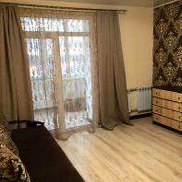 Продам 1 кімнатну квартиру в центрі Харкова ЖК Лазурний