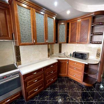 Сдам однокомнатную  Таирова Небесной Сотни