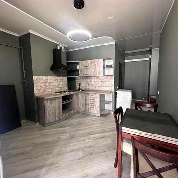 Велика однокімнатна в обжитому будинку ЖК Затишний ЖК Затишний