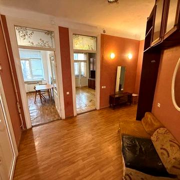 Продажа 2х комнатной квартиры. Сухой Фонтан.