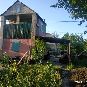 Продам дачу на Батуринской.