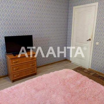 2-кімнатна квартира з капітальним ремонтом. Двостороння.