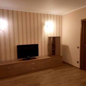 Сдам помесячно квартиру в чернигове, ул. ПУХОВА