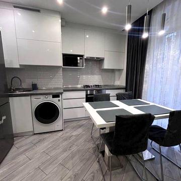 Євродвушка в ЖК Річ Таун. Газ. Мін.оформл. Комора в подарунок ЖК Річ Таун