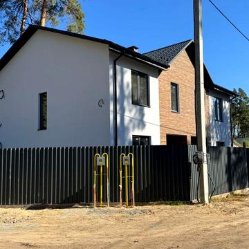 Готовий дуплекс в лісовій Бучі. Газ. Чистове оздоблення