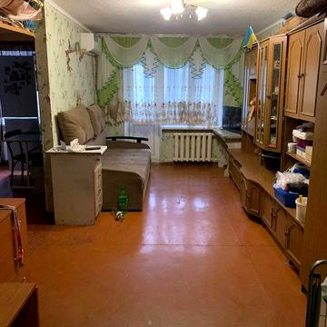 Продається 2-х кімнатна квартира на Черемушках.