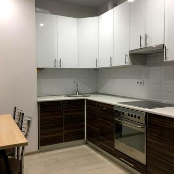 Михайла Максимовича вул. (Онуфрія Трутенка), 26