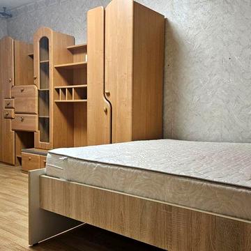 Оренда 3к квартири по вулиці Липківського