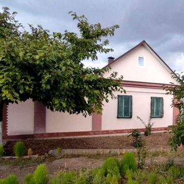 Продаж  будинку з джерелом стабільного пасивного доходу!