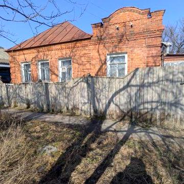 Будинок на Металургів