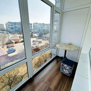 Продам 1 кімнатну квартиру в цегляному будинку в центрі міста