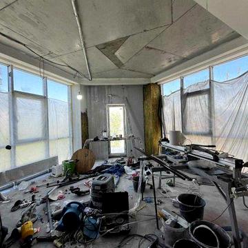 Светлая‼️ 2-х ком. 65 кв.м. на Каманина‼️ Газ‼️ Начат Ремонт‼️ Торг‼️ ЖК Леваневского/Каманина/27,32,43,45,48 Жемчужина/Морская Симфония/Гагаринское Плато/Корфу/Лимнос/Родос/Эллада/Атмосфера/Акрополь/Французский Бульвар/Фонтан/Литературная/Генуэзская/Центр/Аркадия/Море/