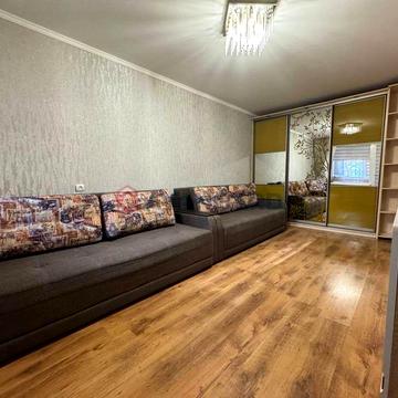 1-кімнатна, ПЗР, вул. Тараскова, р-н АТБ