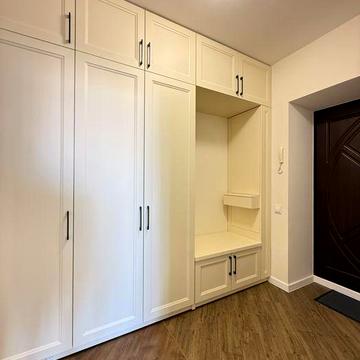 Велика квартира 80,5 м² у новобудові .фактично 3 кімнати. Без комісії