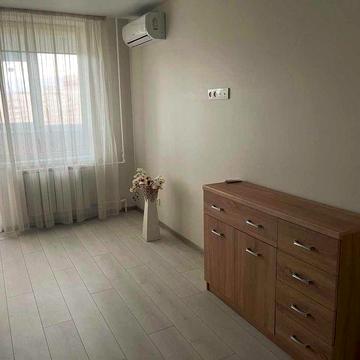 Пропоную купити 1 кімнатну квартиру на Олексіївці біля метро Перемога.