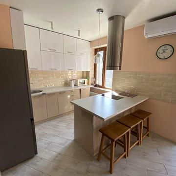 Здам 1к квартиру у центрі (Власник) до літа