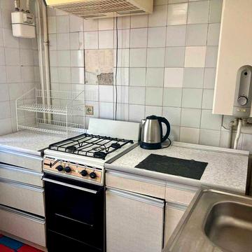 Сдам 1 комнатную квартиру район "6 гор больницы"