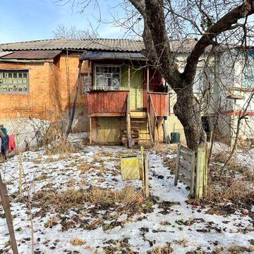 Продам 1-кім квартиру (формат дачі). Яківці. Свій двір великий погріб!