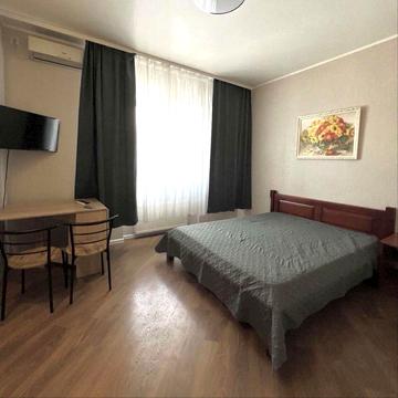 Березовий парк студія з ремонтом парковка у дворі