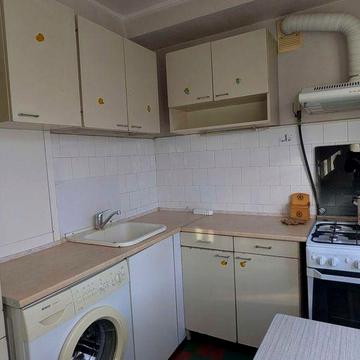 Здам 2-кімнатну кв-ру в Дніпровському р-ні, Дарницький б-р, 13