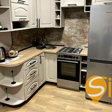 Продаж 3-х кімн. квартири вул. Поштова ( Майдан Волі) (019)