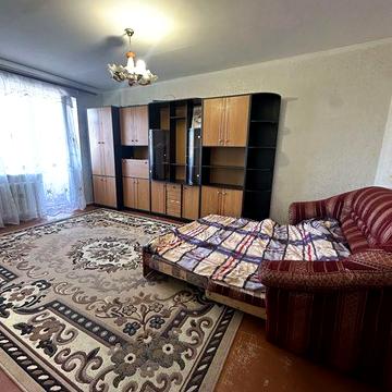 Простора 1-кімнатна квартира в цегляному будинку | Жмеринка