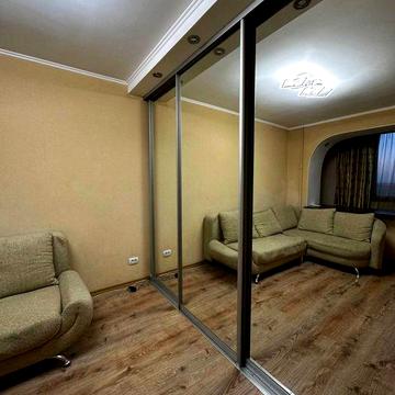 Сдам однокомнатную квартиру на Генерала Петрова