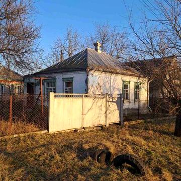 Продам газифицированный 3-х комнатный дом. Центр