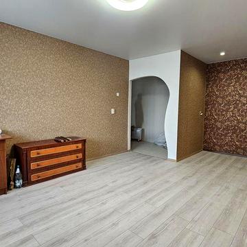 Продам 1 к чешку на Левобережному 3