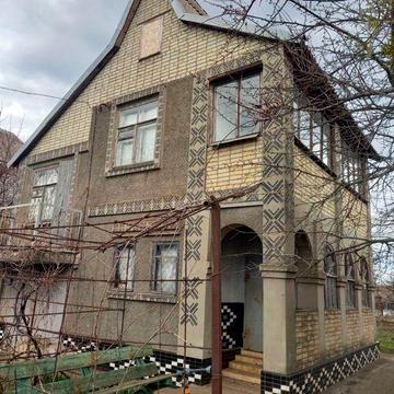 Продам дом в с. Марьяновка (6 соток)+ земельный участок 20 соток
