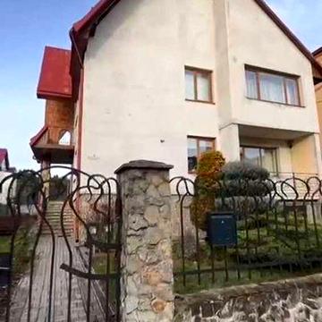 Оренда окремого поверху будинку у Рудно, вул.Вишнева, р-н Семінарії