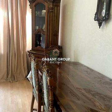 Продаж 5к Дім Квітнева вулиця