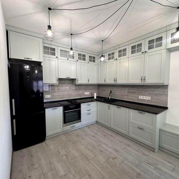 Героів Майдану 2-х кімнатна новобудова