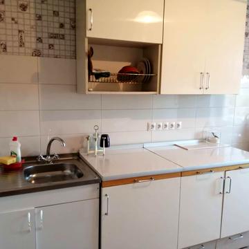 Архітектора Вербицького вул., 12