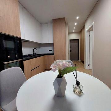 Нова 1кімнатна квартира з ремонтом та меблями! Газове опалення!є Оселя