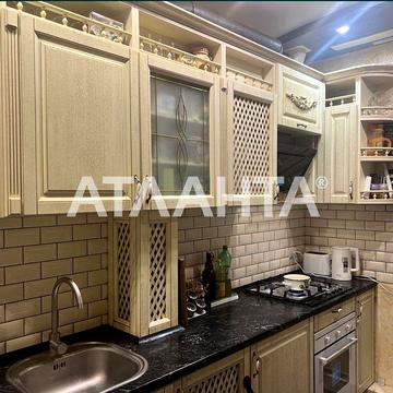 Вблизи Центра Продам 2 ком квартира с ремонтом