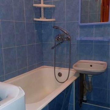 Трикімнатна квартира. Мотель. Косметичний ремонт.