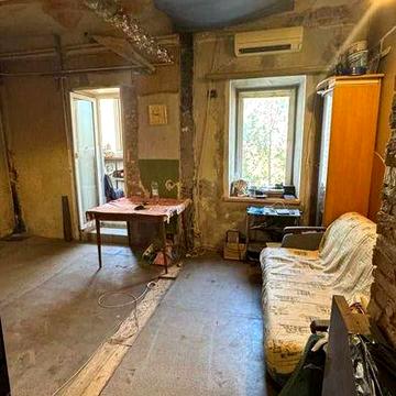 Продам 2-комнатную квартиру на ул. Чеботарская, м Центральный Рынок