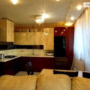 Продаж 4к Квартира Ватутіна вулиця