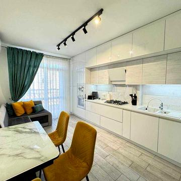 Продам 2 кім. квартиру 4 поверх 65 м2 з ремонтом в ЖК Левада Затишна!! ЖК Левада