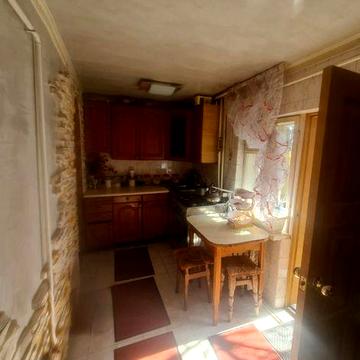 Здам однокімнатну частину будинку в центрі міста