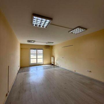 Сдам 2ую квартиру Вице-Адмирала Жукова/Дерибасовская.Без мебели